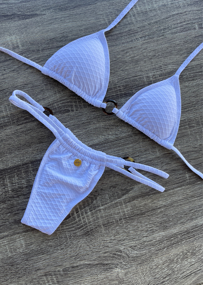 G strings twitter deals